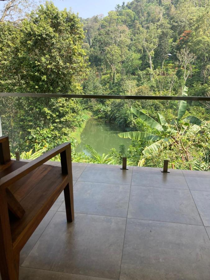Spice Forest Plantation Homestay, Thekkady Vandiperiyar Luaran gambar