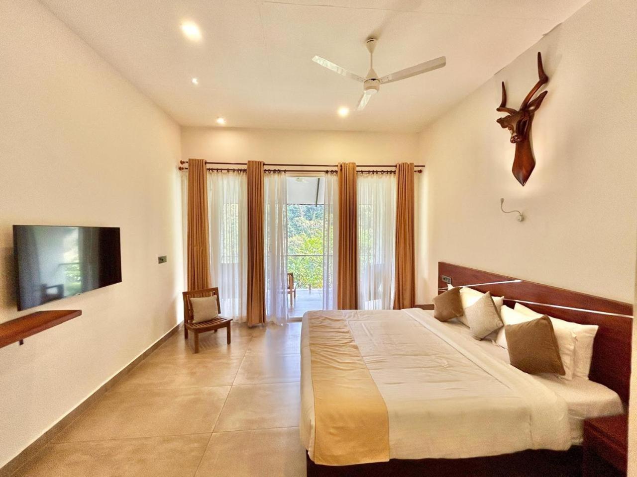 Spice Forest Plantation Homestay, Thekkady Vandiperiyar Luaran gambar